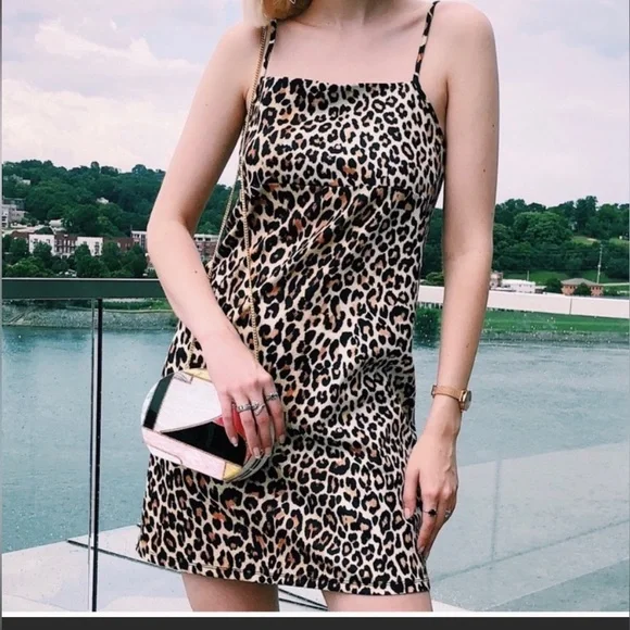 ZARA‎ TRAFALUC  LEOPARD SQUARE NECK STRAPPY MINI DRESS SIZE MEDIUM - Picture 2 of 12